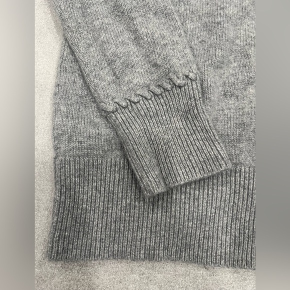[S]Theory Heather Gray Cowl Neck Cashmere Sweater EUC - Picture 3 of 10
